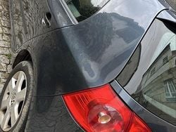 Usado 2004 VW Golf V Sedan | € 5.800 (Preço justo)