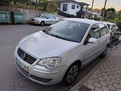 Usado 2006 VW Polo Sedan | € 2.400 (Preço justo)