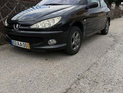 Usado 2005 Peugeot 206 | € 2.500