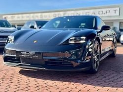 Preto Usado 2022 Porsche Taycan Performance Package Sedan | € 60.000 (Preço justo)