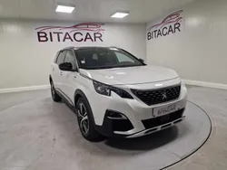 Branco (metalizado) Usado 2017 Peugeot 5008 GT-line Monovolume | € 26.950 (Caro)