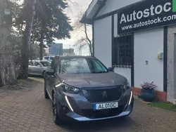 Cinzento Usado 2021 Peugeot 2008 Allure SUV | € 17.800 (Bom preço)