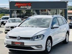 Branco Usado 2018 VW Golf VII Carrinha | € 11.900 (Preço justo)