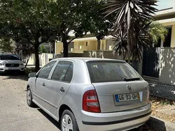 Usado 2000 Skoda Fabia Sedan | € 1.250