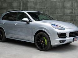 Cinzento Usado 2017 Porsche Cayenne SUV | € 50.900 (Preço elevado)