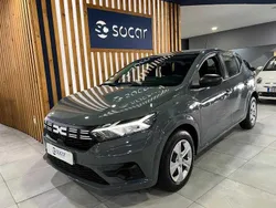 Cinzento Usado 2024 Dacia Sandero Citadino | € 16.450 (Bom preço)