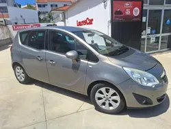 Castanho Usado 2010 Opel Meriva Cosmo Monovolume | € 6.500