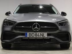 Cinza Usado 2023 Mercedes C300 AMG line Sedan | € 53.900 (Preço justo)