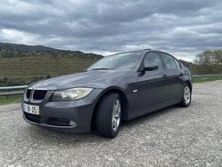 Usado 2006 BMW 320 Sedan | € 6.250 (Super Preço)
