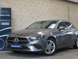 Cinza Usado 2023 Mercedes A200 Progressive Citadino | € 29.900 (Bom preço)