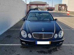 Usado 2004 Mercedes E320 Sedan | € 10.500