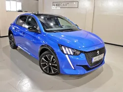 Azul Usado 2023 Peugeot 208 Citadino | € 17.990 (Preço justo)