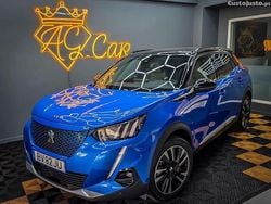 Azul Usado 2021 Peugeot e-2008 GT-line SUV | € 21.890 (Preço justo)