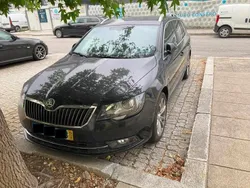 Preto Usado 2014 Skoda Superb Carrinha | € 13.500