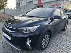 Preto Usado 2023 Kia Stonic SUV | € 17.750 (Preço justo)