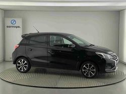 Preto Usado 2024 Mitsubishi Space Star Edition Citadino | € 14.600 (Preço justo)