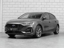 Cinza Usado 2022 Ford Focus ST-Line | € 19.750 (Preço justo)
