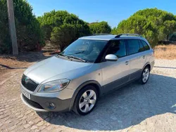 Cinzento Usado 2012 Skoda Fabia Carrinha | € 8.900