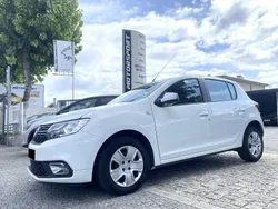 Branco Usado 2019 Dacia Sandero Citadino | € 9.990 (Preço justo)