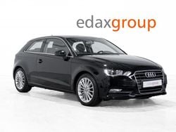 Preto Usado 2014 Audi A3 Ambition Sedan | € 13.490 (Preço justo)