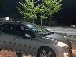 Usado 2010 Peugeot 207 Carrinha | € 6.000 (Caro)