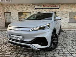 Cinza Usado 2023 BYD Atto 3 Design SUV | € 28.500 (Preço justo)