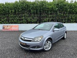 Cinza Usado 2010 Opel Astra Coupé | € 5.990 (Bom preço)