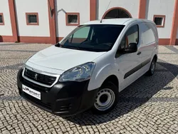 Branco Usado 2018 Peugeot Partner Premium Monovolume | € 13.900 (Preço justo)