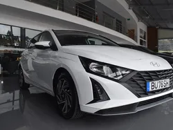 Branco Novo 2025 Hyundai i20 | € 19.900 (Preço justo)