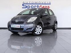 Cinza Usado 2010 Toyota Yaris Citadino | € 8.250 (Preço elevado)