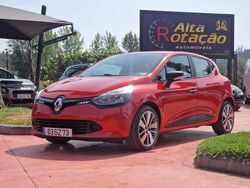 Vermelho Usado 2015 Renault Clio IV | € 10.900 (Preço justo)