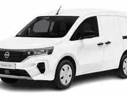 Branco Usado 2023 Nissan Townstar Monovolume | € 22.000
