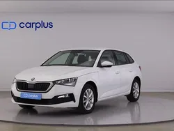 Branco Usado 2021 Skoda Scala Ambition Citadino | € 13.800 (Bom preço)