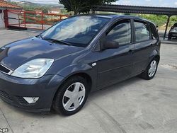 Cinza Usado 2004 Ford Fiesta Citadino | € 4.999 (Caro)