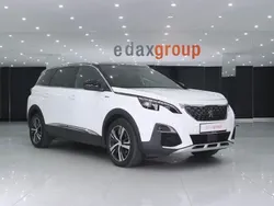 Branco Usado 2018 Peugeot 5008 GT-line Monovolume | € 22.990 (Preço justo)