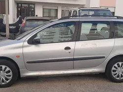 Usado 2005 Peugeot 206 Carrinha | € 2.350 (Bom preço)