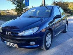 Usado 1999 Peugeot 206 Sedan | € 1.770 (Preço justo)