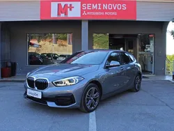 Cinza Usado 2024 BMW 116 Sport Line Citadino | € 30.900 (Preço elevado)