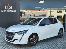 Branco Usado 2023 Peugeot 208 Allure Citadino | € 19.500 (Preço justo)