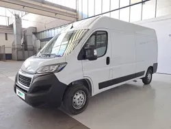 Branco Usado 2024 Peugeot Boxer S Van | € 29.500 (Preço justo)