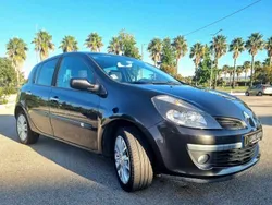 Preto Usado 2007 Renault Clio II Sedan | € 6.750 (Caro)