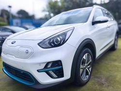 Branco Usado 2021 Kia e-Niro SUV | € 20.990 (Bom preço)