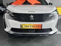 Branco Usado 2024 Peugeot 5008 Allure Monovolume | € 32.500 (Preço elevado)