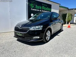 Preto Usado 2021 Skoda Fabia Style Citadino | € 14.900 (Preço justo)