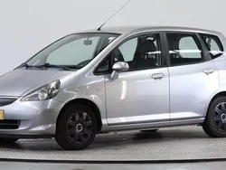 Cinzento Usado 2006 Honda Jazz Citadino | € 4.900 (Preço justo)