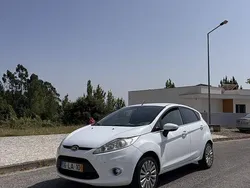 Usado 2010 Ford Fiesta Citadino | € 5.200 (Bom preço)