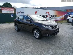 Outra Usado 2015 Nissan Qashqai Tekna SUV | € 13.500 (Bom preço)
