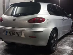 Usado 2002 Alfa Romeo 147 Citadino | € 3.800