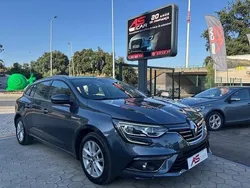 Cinzento Usado 2017 Renault Mégane IV Carrinha | € 13.990 (Preço justo)