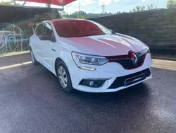 Branco Usado 2017 Renault Mégane IV Zen | € 11.900 (Preço justo)